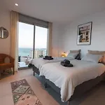 Lovely With Uninterrupted Sea View *