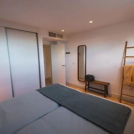 Lovely With Uninterrupted Sea View Villa