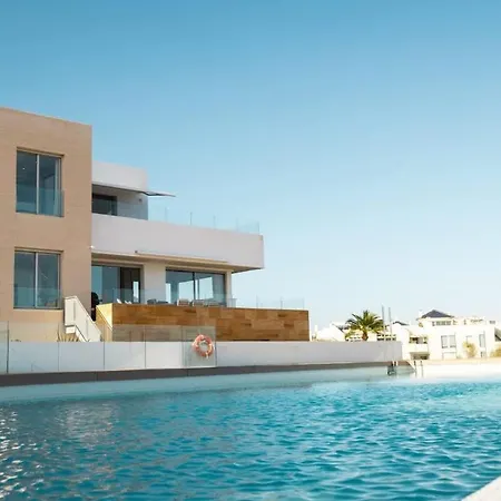 Вілла Lovely With Uninterrupted Sea View *