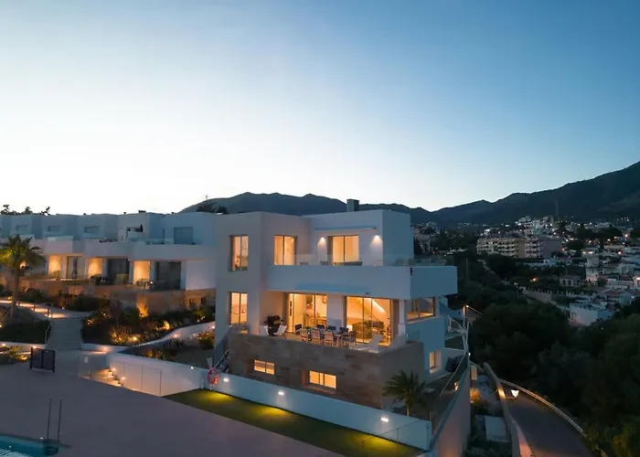 Villa Lovely With Uninterrupted Sea View *