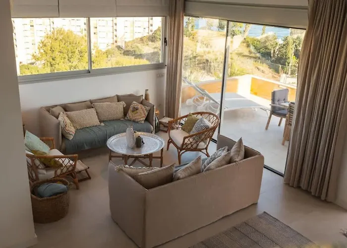 Lovely With Uninterrupted Sea View