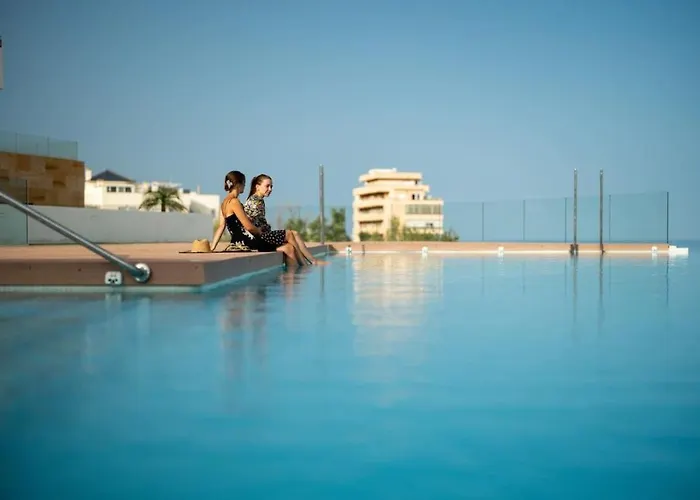 Villa Lovely With Uninterrupted Sea View