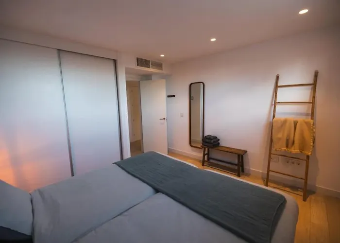 Lovely With Uninterrupted Sea View Villa