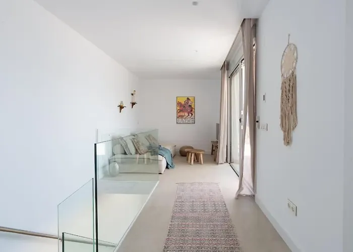 Villa Lovely With Uninterrupted Sea View Fuengirola