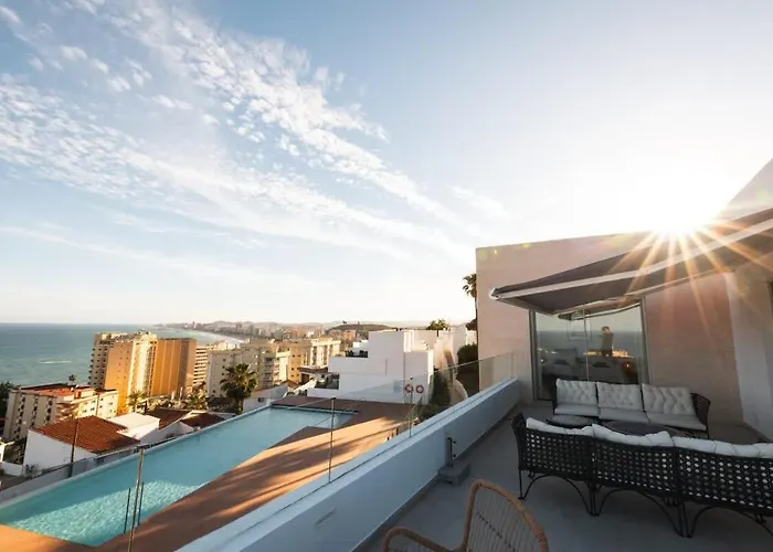 Lovely With Uninterrupted Sea View *